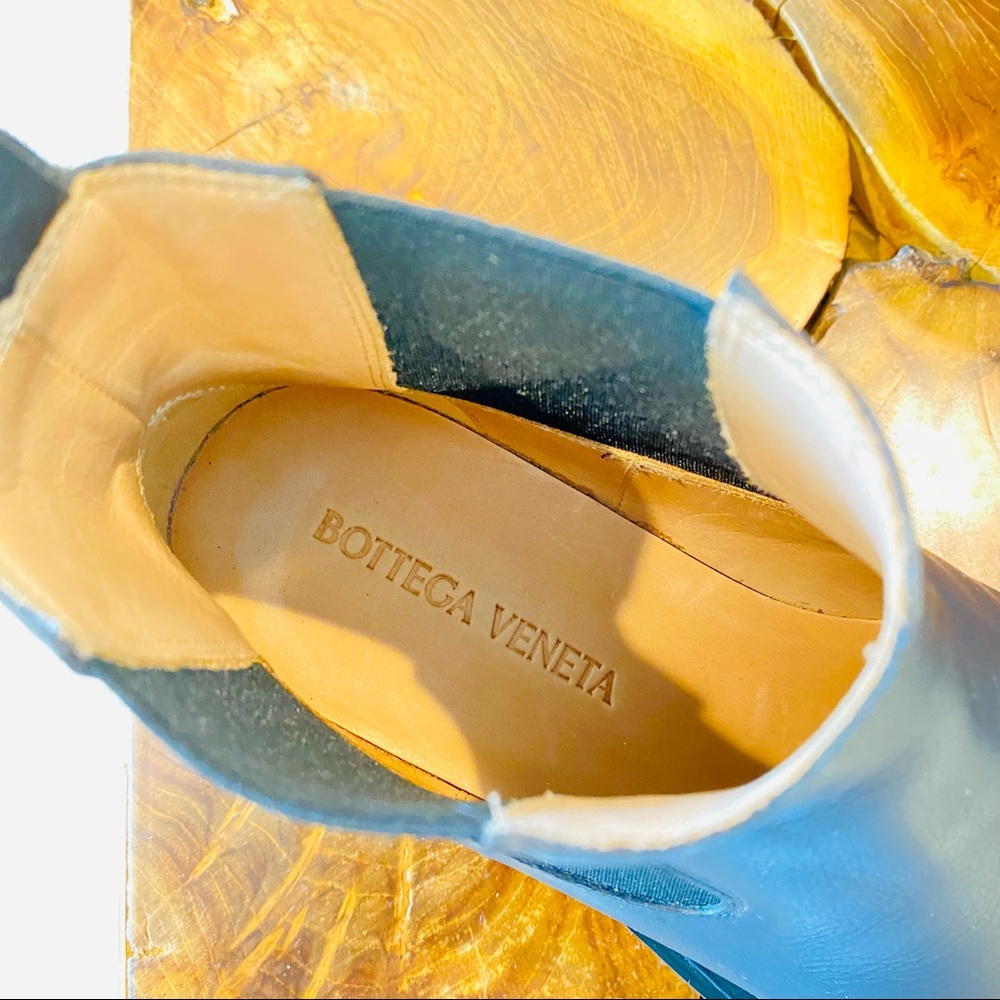 Bottega Veneta Lean Square Toe Boots - Picture 7 of 16